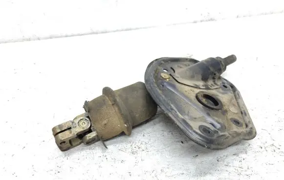 Volkswagen Transporter - Caravelle T4 Steering column universal joint