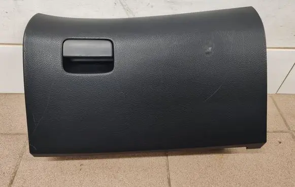 Subaru Legacy Glove box lid/cover 66123AG010