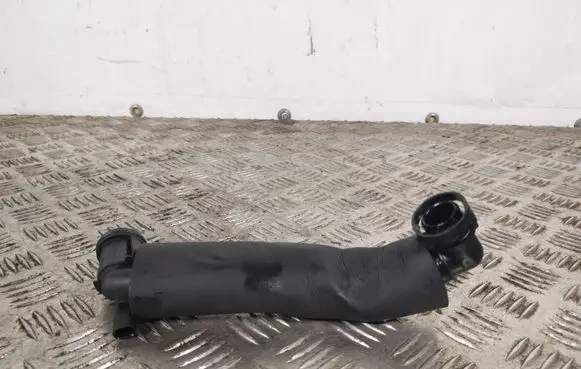 Mini Cooper Countryman F60 Engine coolant pipe/hose 762101503