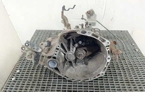 Toyota Yaris Manual 5 speed gearbox 