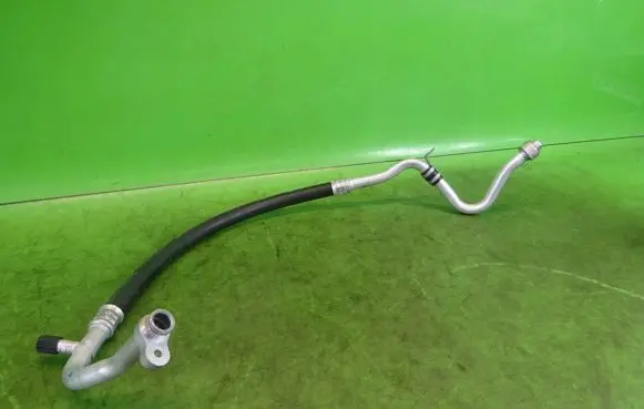 Infiniti Q30 Air conditioning (A/C) pipe/hose 924805DB4A