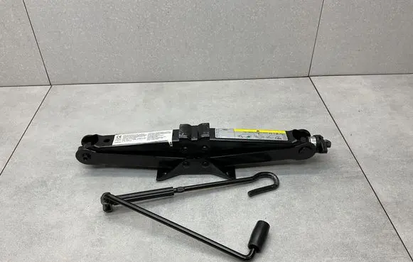 Audi A3 S3 8V Lift Jack 8V0011031B