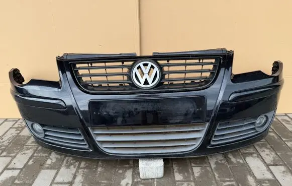 Volkswagen Polo IV 9N3 Front bumper 6Q0807221C