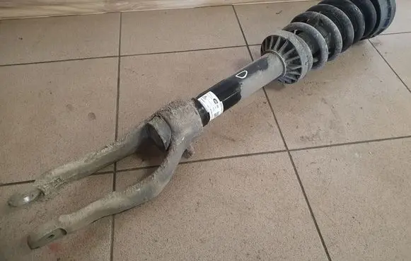 Jaguar F-Pace Front shock absorber with coil spring HK8318B037MF
