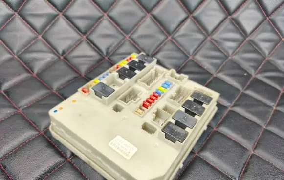 Renault Clio III Other control units/modules 356231E 6C090213