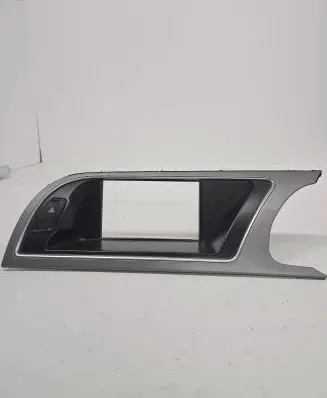 Audi A5 Sportback 8TA Radio/GPS head unit trim 8T2857185H
