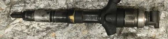 Toyota Avensis T250 Fuel injector