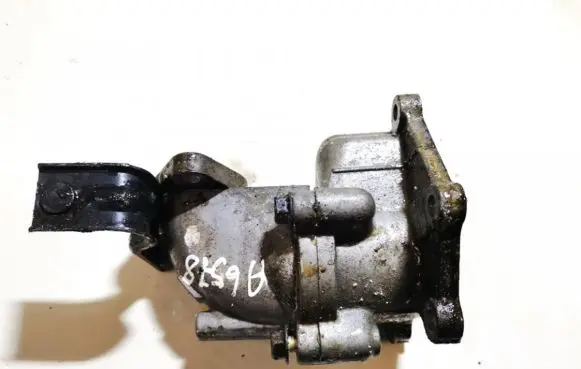 Nissan Almera Tino Engine coolant pipe/hose