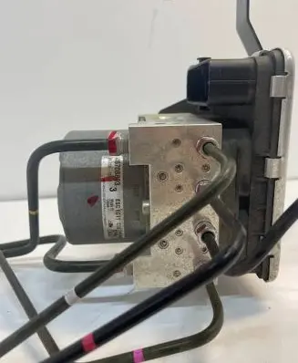 Mitsubishi Eclipse Cross ABS Pump 467B893