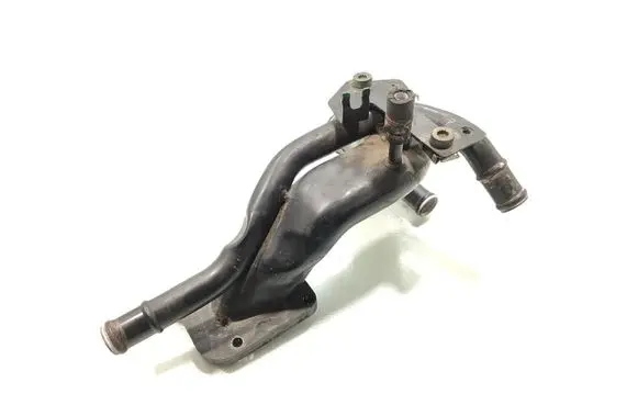 Audi A8 S8 D3 4E Engine coolant pipe/hose 07C121064L