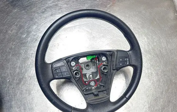 Volvo C70 Steering wheel 8637491 758588
