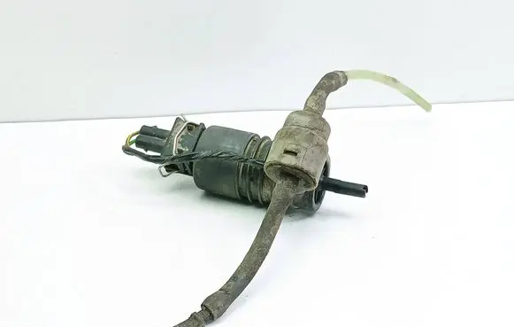 Ford Galaxy Windscreen/windshield washer pump 
