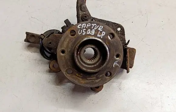 Renault Captur Front wheel hub spindle knuckle 651FAWF8747
