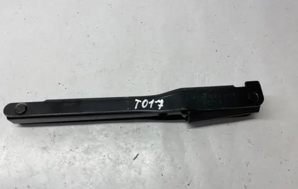 Ford Mustang VI Wheel nut wrench FR3C17035
