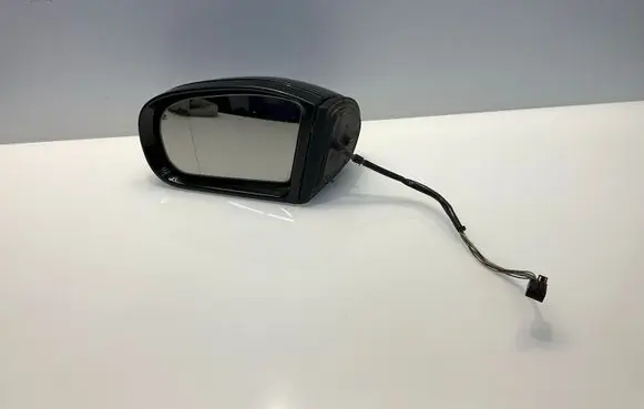 Mercedes-Benz C W203 Front door electric wing mirror