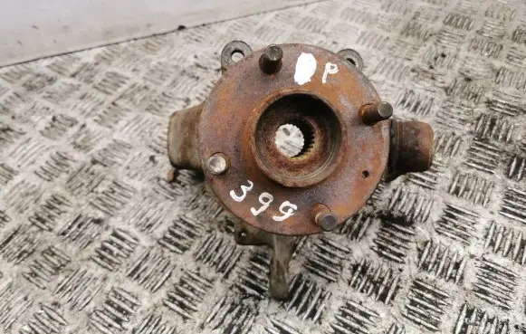 Ford Orion Front wheel hub