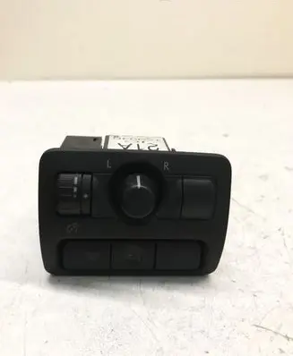 Subaru Outback Wing mirror switch 159940