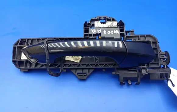 Mercedes-Benz E C207 W207 Front door exterior handle A2047600834 0001706221 A2077600240