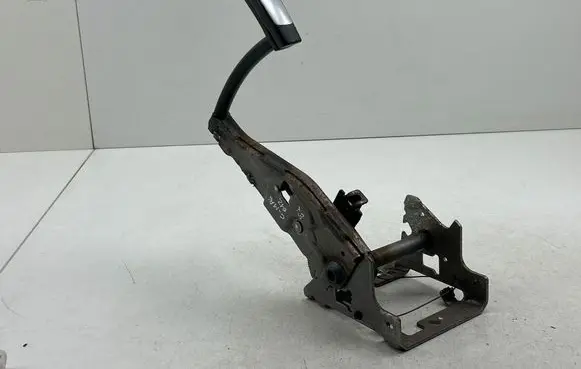 Ford C-MAX II Hand brake release handle AV612780A