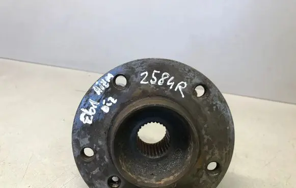 BMW 5 E60 E61 Rear wheel bearing hub 