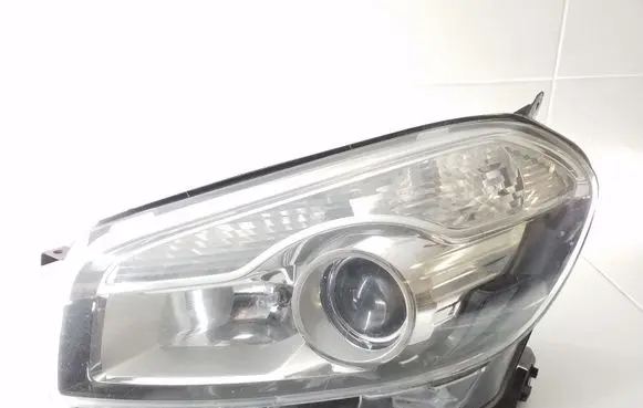Nissan Qashqai Headlight/headlamp 26060BR60B