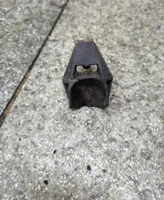 BMW 5 E34 Radiator mount bracket 1712347