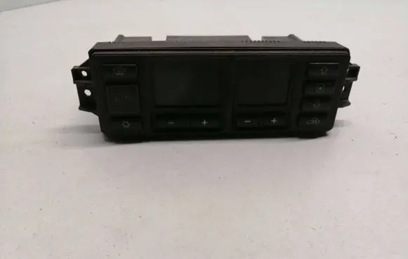 Audi A4 S4 B5 8D Climate control unit 8L0820043B 5HB00760800 D730202