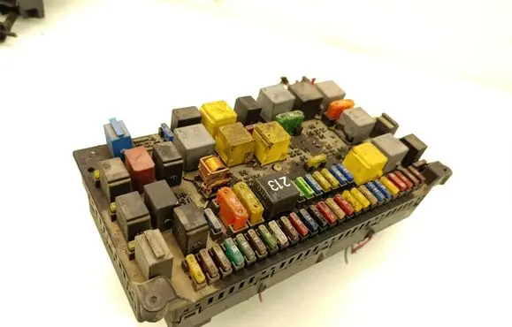 Fuse box set
