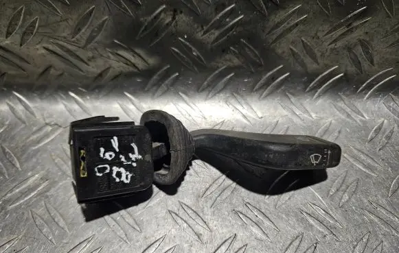 Opel Zafira A Wiper control stalk 90213327 90243252