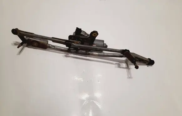 Volvo S80 Front wiper linkage 