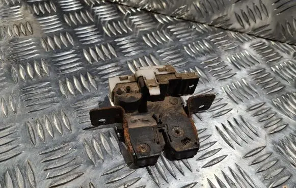 Renault Scenic II - Grand scenic II Tailgate/trunk/boot lock/catch/latch