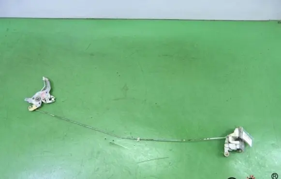 Mitsubishi L400, Space Gear Rear door lock IMPRK585444