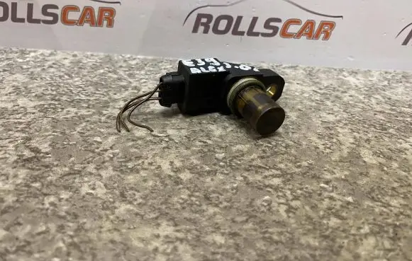 BMW 5 E39 Camshaft position sensor 779464603