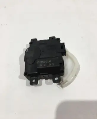 Suzuki Vitara (LY) A/C air flow flap actuator/motor 113800-3740