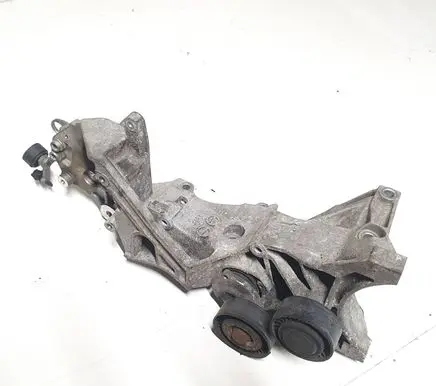 Audi A6 S6 C7 4G Generator/alternator bracket 03L903143R