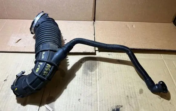 Audi A5 8T 8F Air intake duct part
