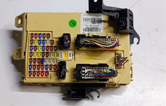 Hyundai i30 Relay mounting block 91950A6081 HASSSMA1 6081