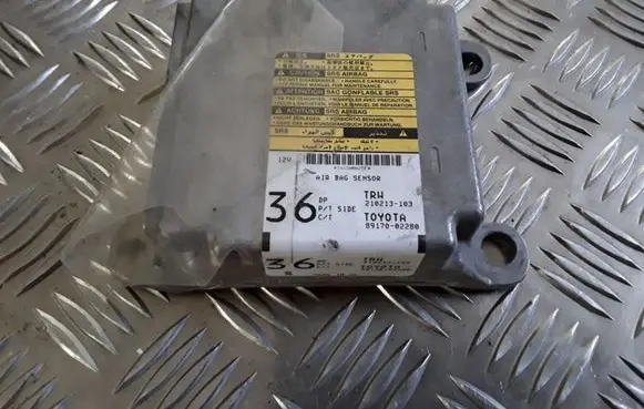 Toyota Corolla E120 E130 Airbag control unit/module 210213103 8917002280