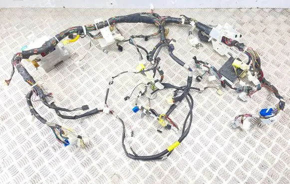 Toyota Corolla E120 E130 Panel wiring 