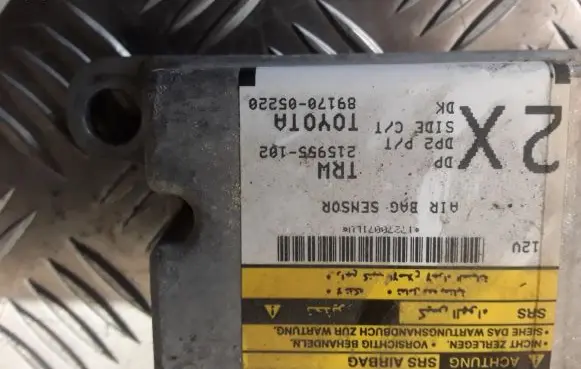 Toyota Avensis T250 Airbag control unit/module 8917665220