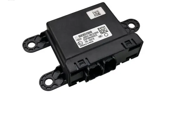 Jeep Cherokee Combustion control unit/module 068382438AB F00HJ02073 10024188190000