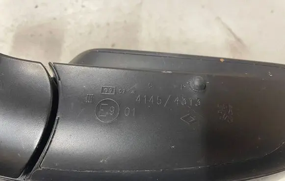 Peugeot 407 Front door electric wing mirror 4145 4313