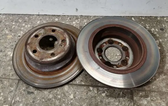Mercedes-Benz E W212 Rear brake disc