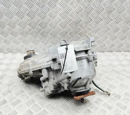 BMW X3 F25 Gearbox transfer box case 8623348 8623345
