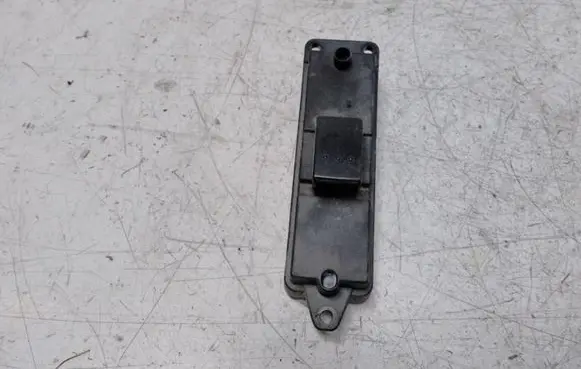 Mazda 3 I Electric window control switch BS3E66380
