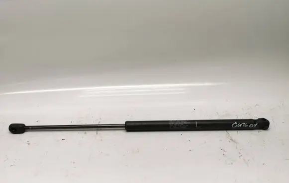 Mitsubishi Outlander Tailgate/trunk strut/damper 5802A007