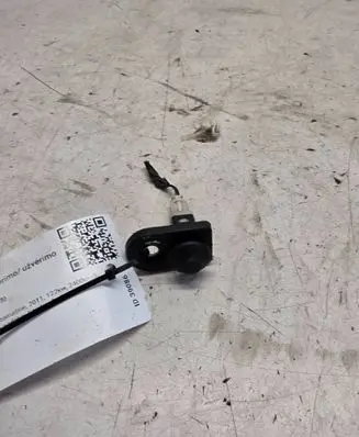Hyundai Sonata Front door sensor 1234