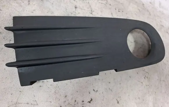 Volvo S40 Front fog light trim/grill 30657008