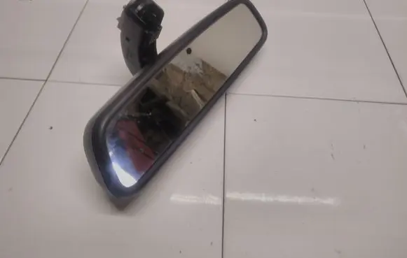BMW 5 E60 E61 Rear view mirror (interior) 015891 823677409