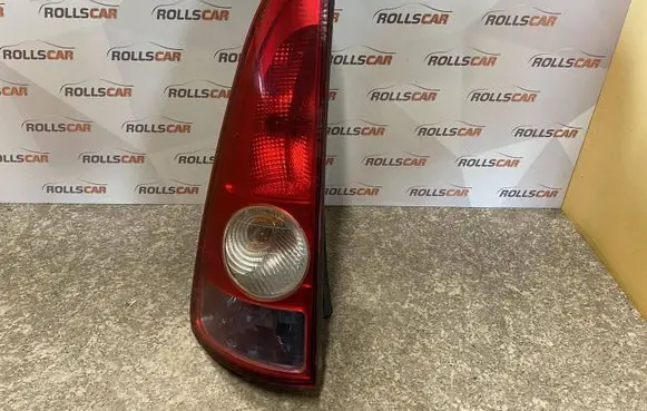 Renault Espace - Grand espace IV Rear/tail lights 8200027153